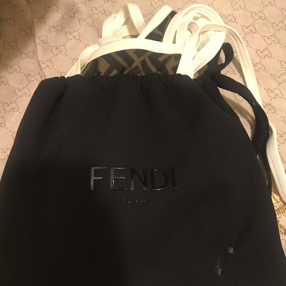 New never used , authentic excellet condition - Picture 9 of 9